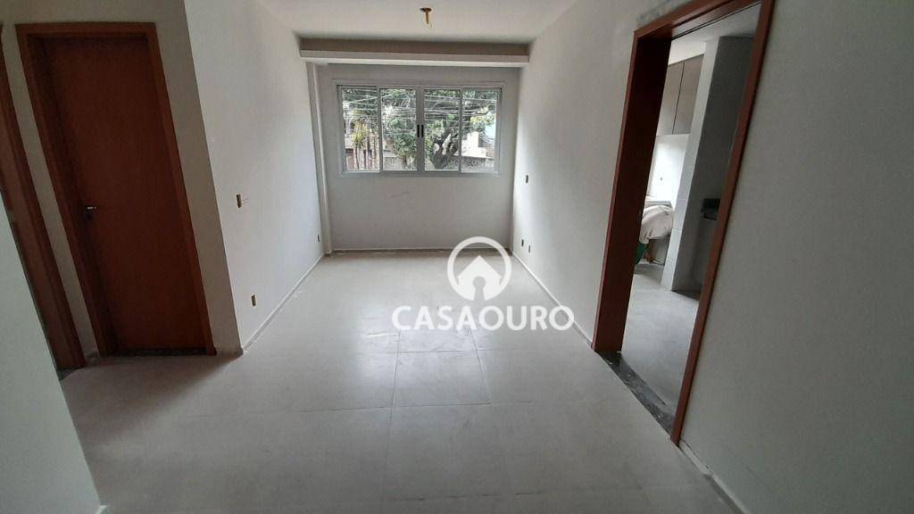 Apartamento à venda com 2 quartos, 96m² - Foto 4