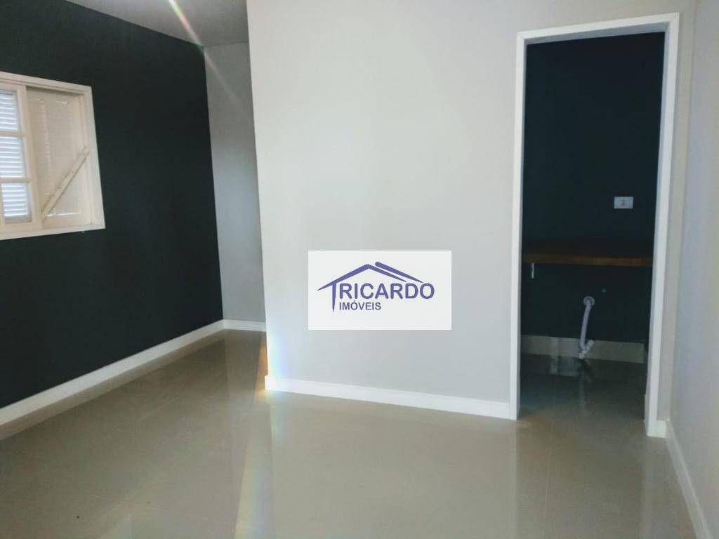 Casa à venda com 3 quartos, 250m² - Foto 34