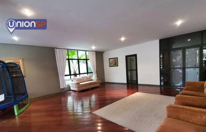 Apartamento à venda com 3 quartos, 246m² - Foto 28