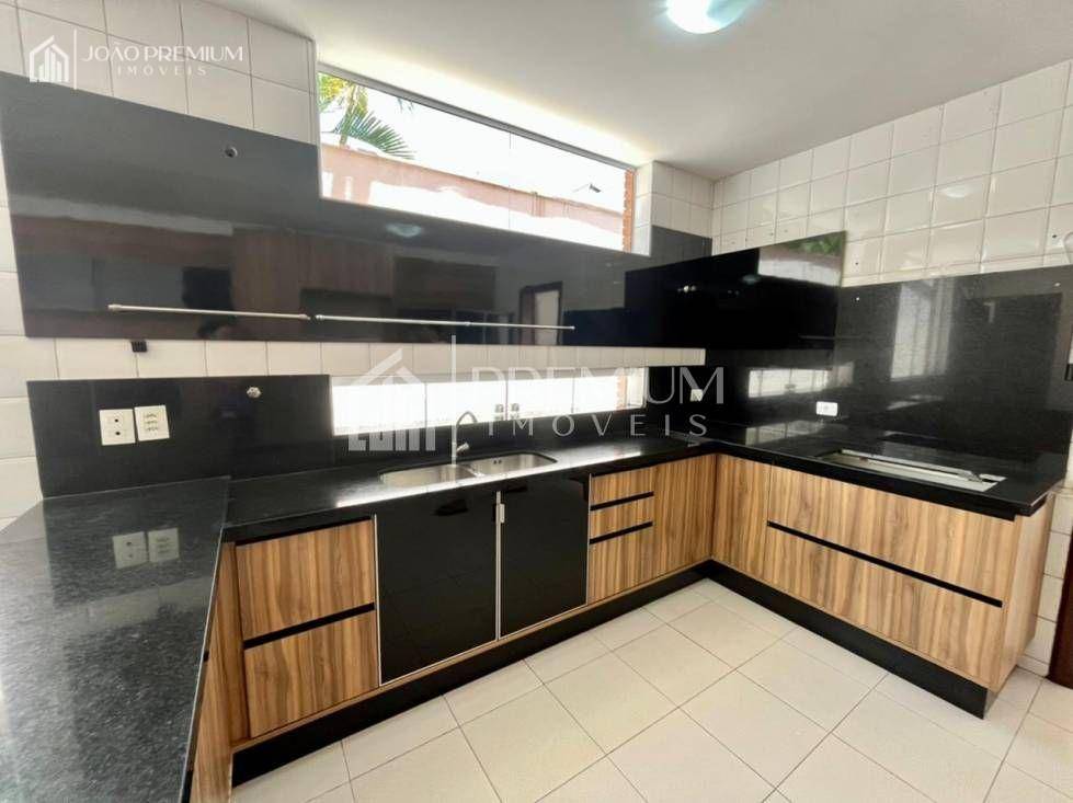 Sobrado à venda com 5 quartos, 400m² - Foto 9