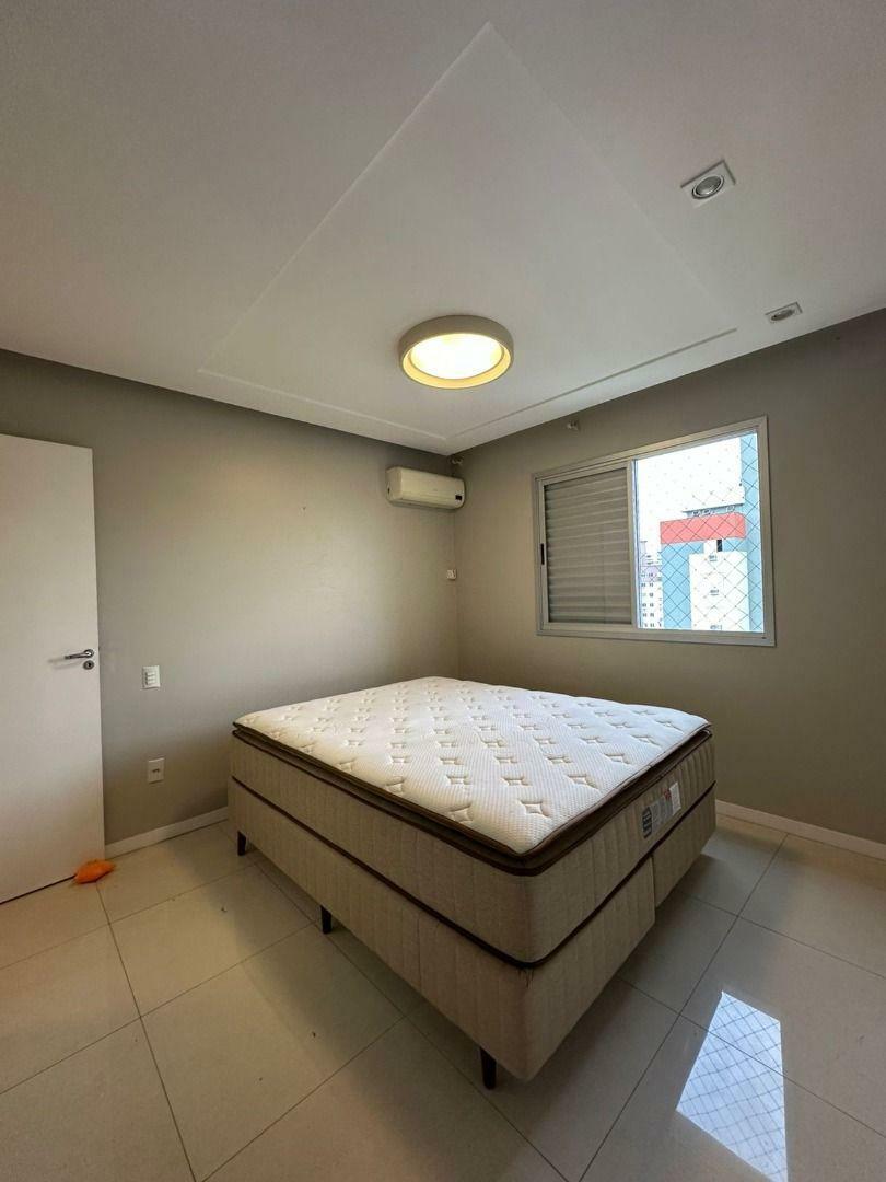 Apartamento à venda com 2 quartos, 74m² - Foto 9