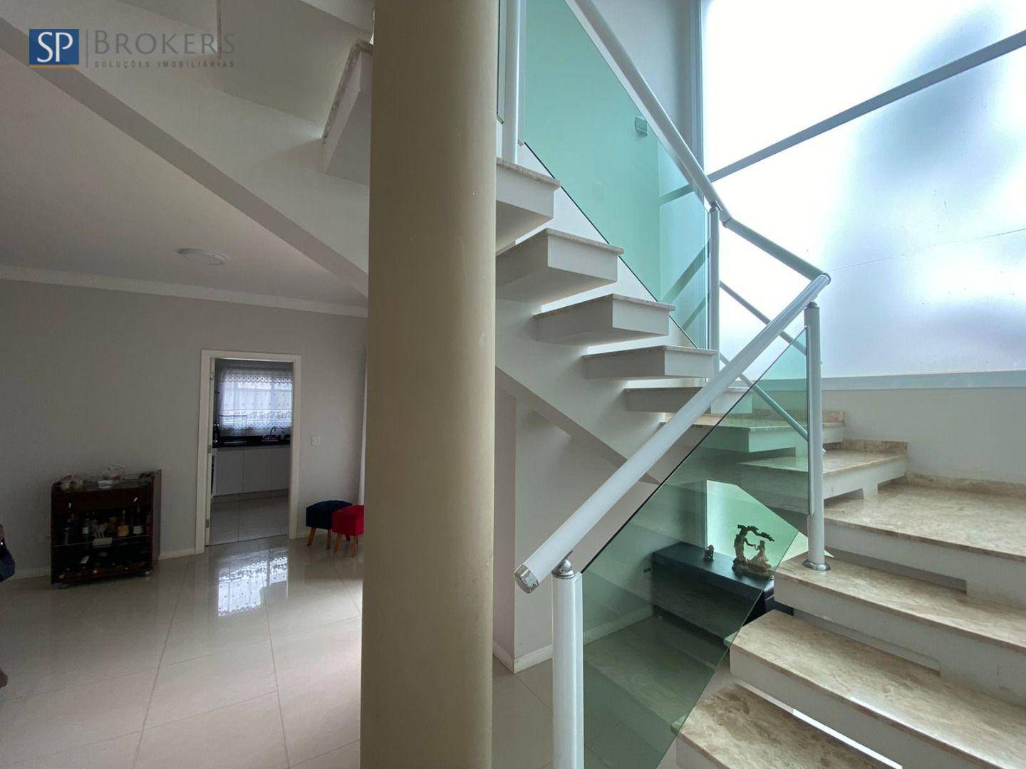 Casa de Condomínio à venda com 3 quartos, 242m² - Foto 27