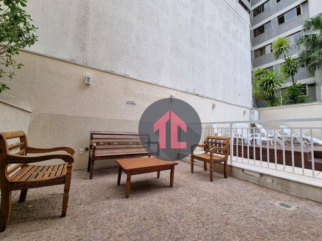 Apartamento à venda com 1 quarto, 51m² - Foto 25