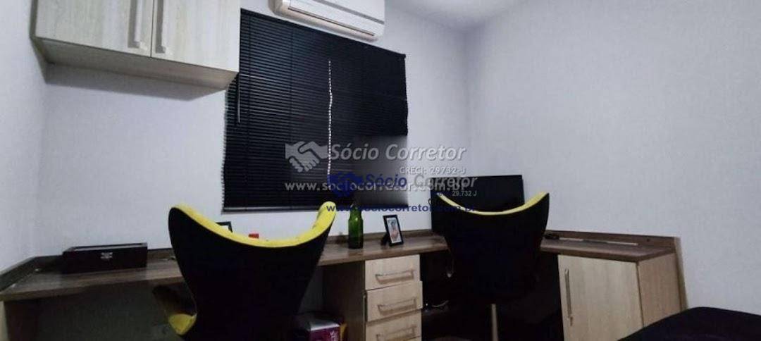 Casa à venda com 3 quartos, 189m² - Foto 15