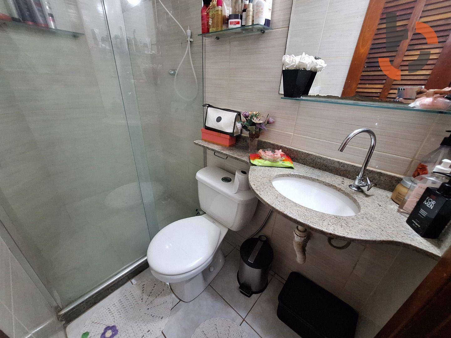 Casa à venda com 2 quartos, 69m² - Foto 10