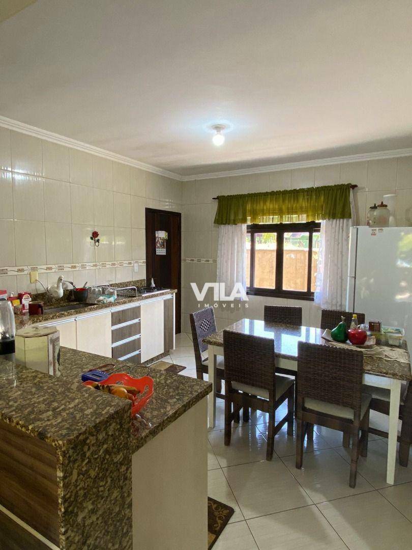 Casa à venda com 3 quartos, 170m² - Foto 9