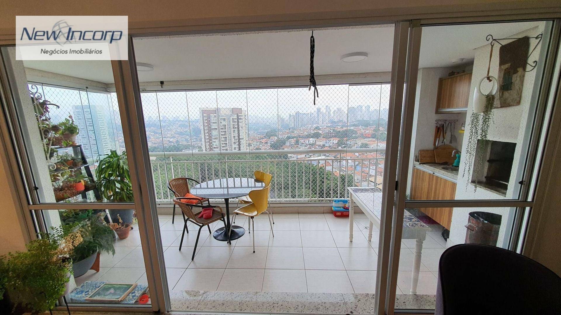 Apartamento à venda com 3 quartos, 135m² - Foto 3