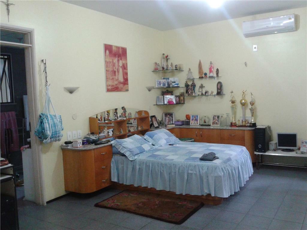 Apartamento à venda com 3 quartos, 217m² - Foto 23