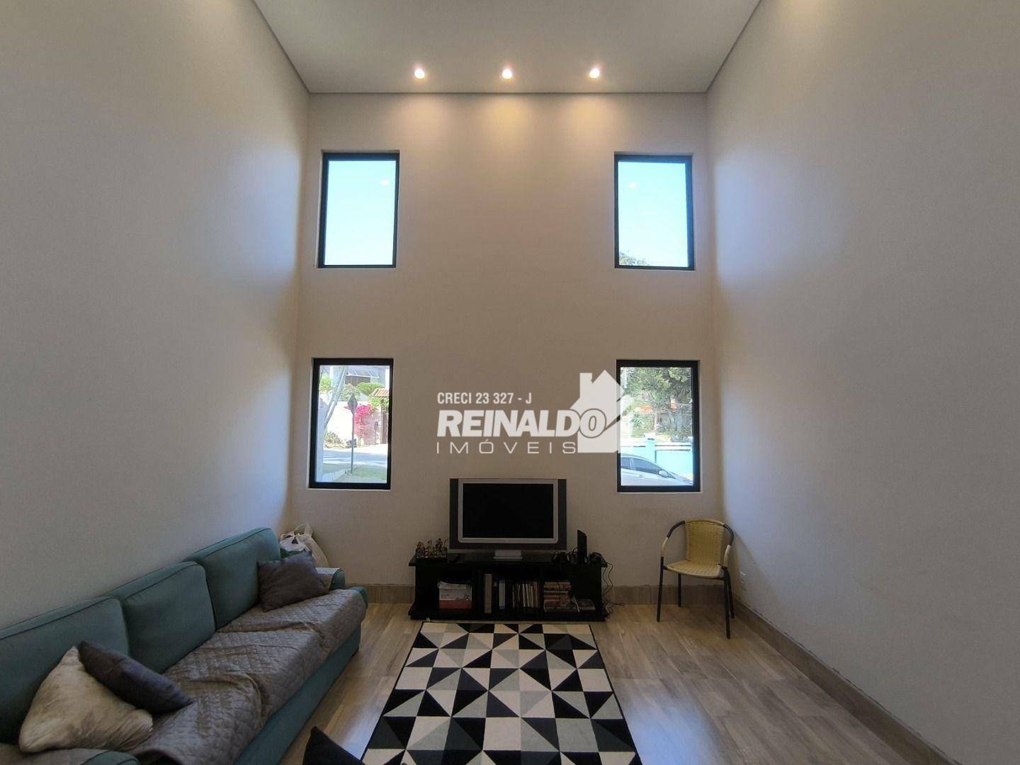 Casa de Condomínio para alugar com 3 quartos, 289m² - Foto 14