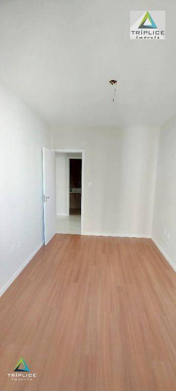 Apartamento à venda com 3 quartos, 140m² - Foto 28