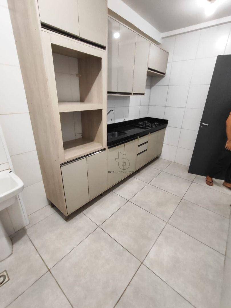 Apartamento à venda com 2 quartos, 49m² - Foto 10