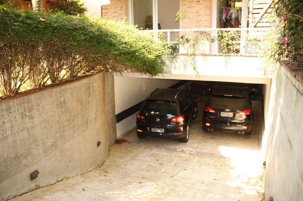 Sobrado à venda com 4 quartos, 540m² - Foto 27