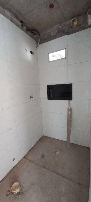 Apartamento à venda com 2 quartos, 65m² - Foto 15