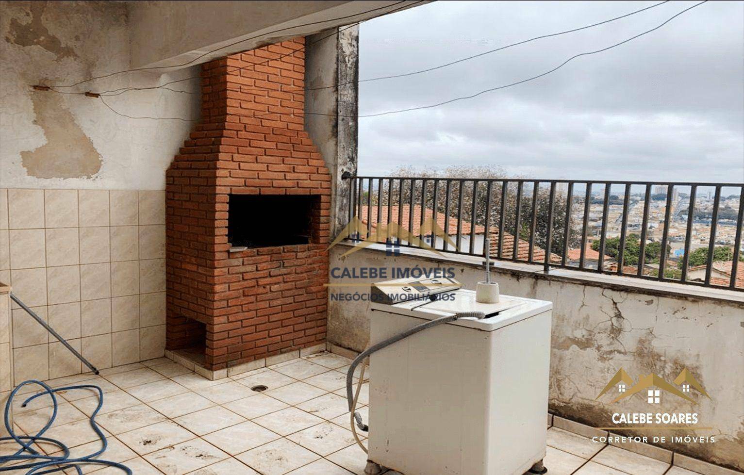 Sobrado à venda com 2 quartos, 292m² - Foto 1