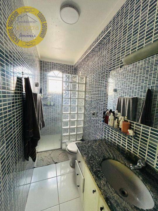 Sobrado à venda com 7 quartos, 138m² - Foto 42