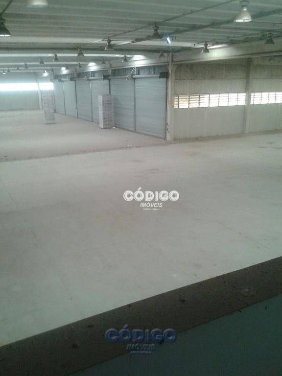 Depósito-Galpão-Armazém à venda, 3200m² - Foto 16