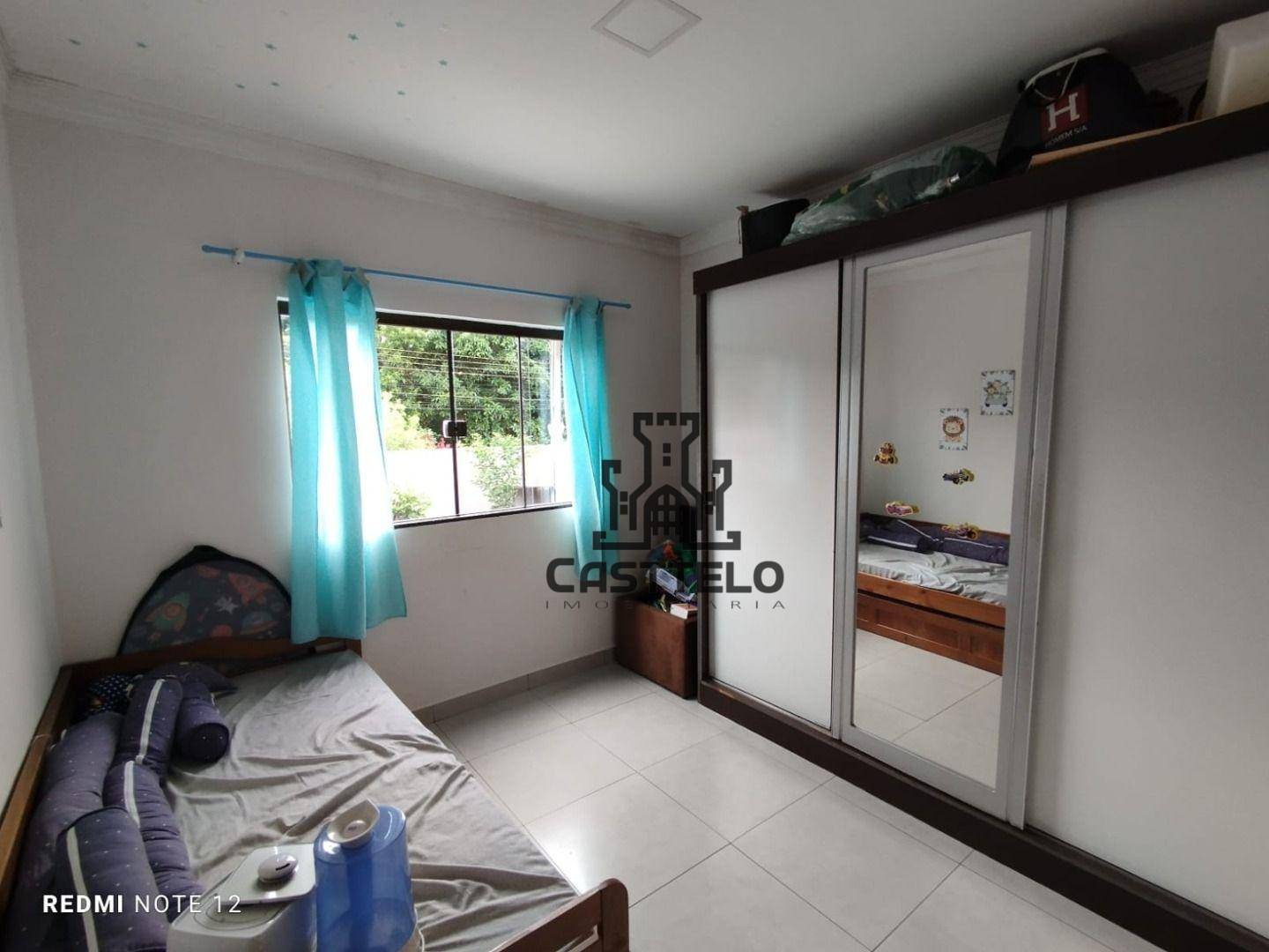 Casa à venda com 3 quartos, 100m² - Foto 13