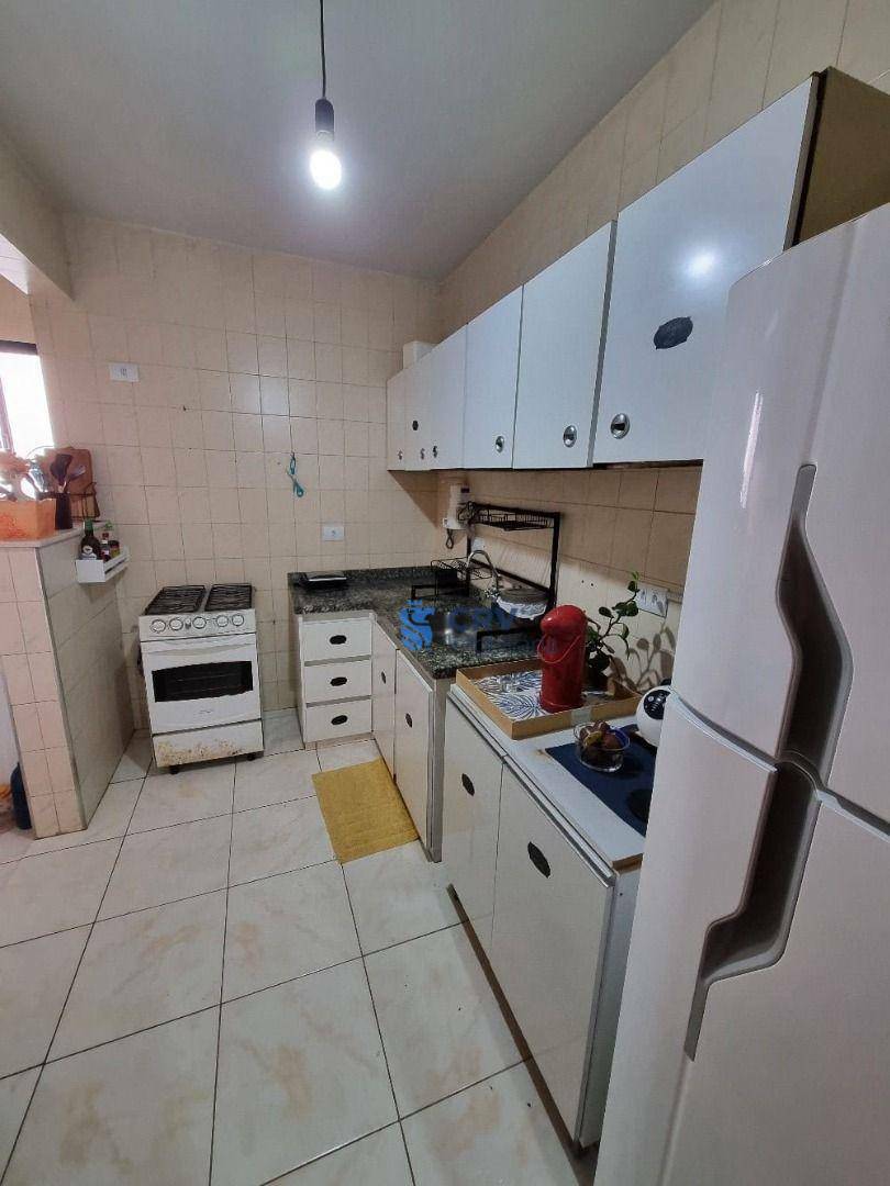 Apartamento à venda com 3 quartos, 77m² - Foto 9