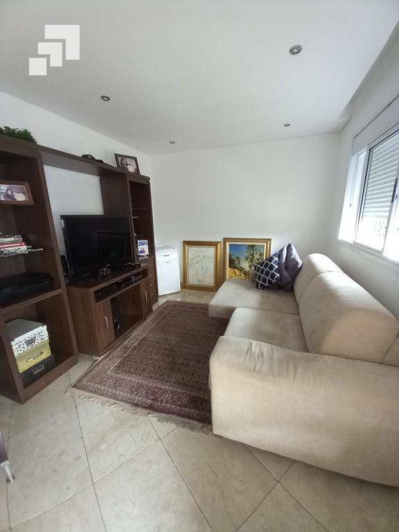 Apartamento à venda com 3 quartos, 115m² - Foto 3