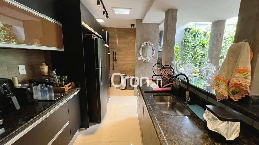 Sobrado à venda com 3 quartos, 223m² - Foto 5