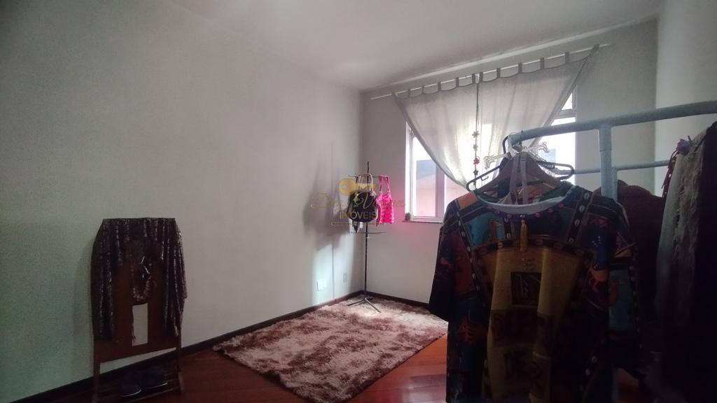 Apartamento à venda com 3 quartos, 131m² - Foto 7