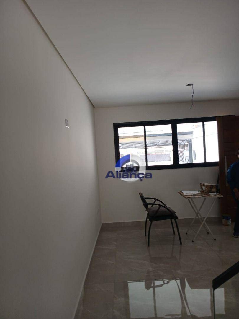 Sobrado à venda com 3 quartos, 125m² - Foto 3