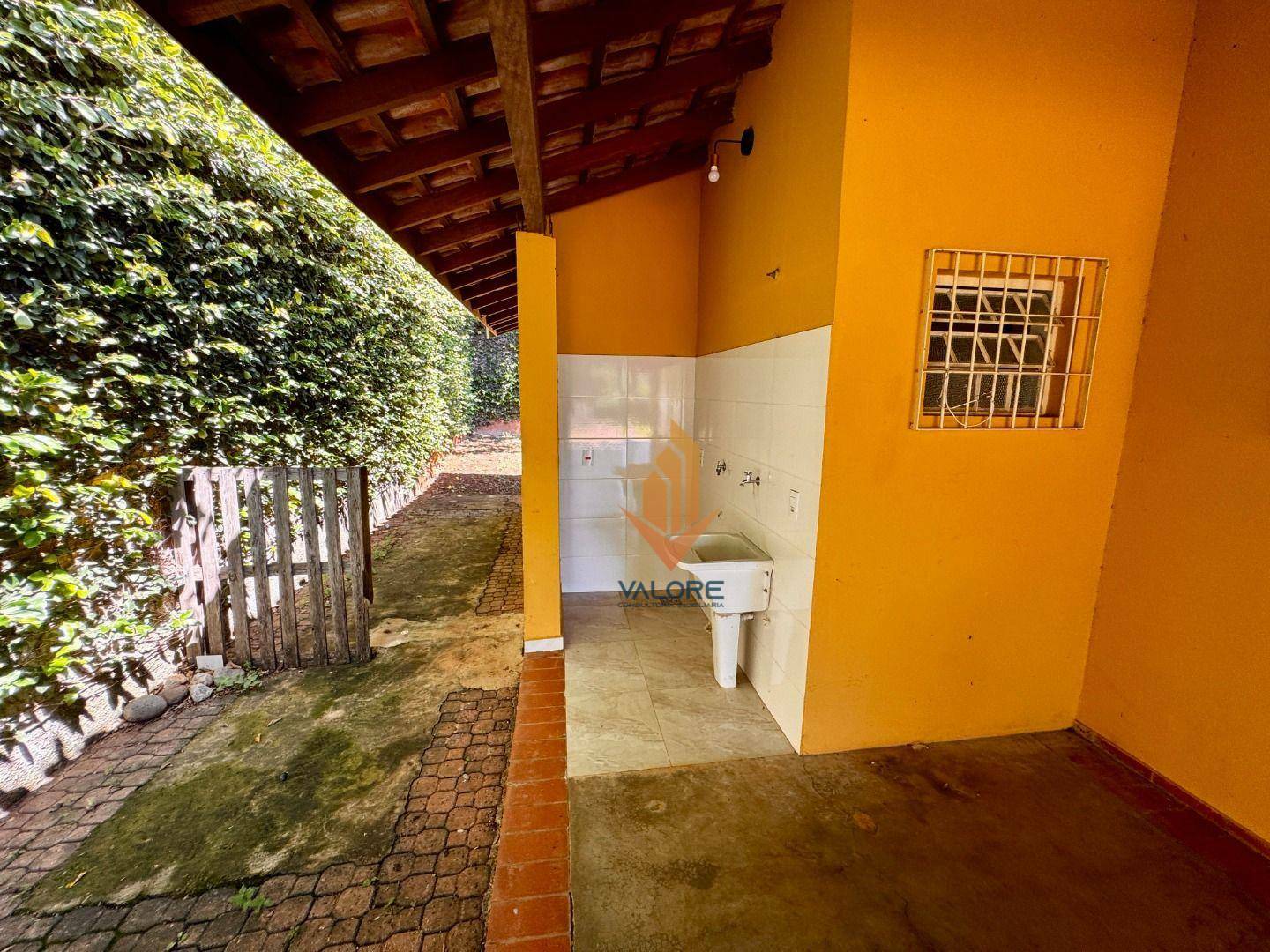 Casa à venda com 2 quartos, 176m² - Foto 14