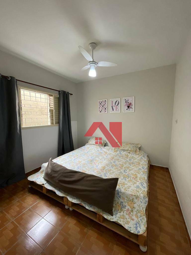 Casa à venda com 3 quartos, 197m² - Foto 9