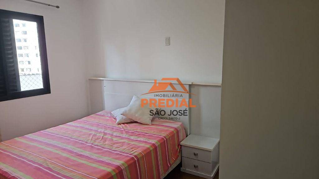 Apartamento à venda com 3 quartos, 125m² - Foto 11