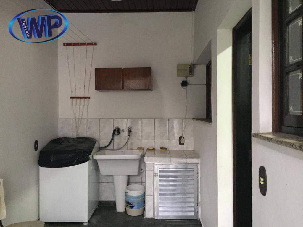 Sobrado à venda com 3 quartos, 274m² - Foto 19