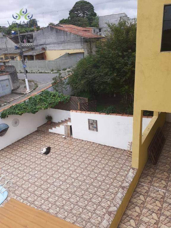 Sobrado à venda com 3 quartos, 262m² - Foto 7