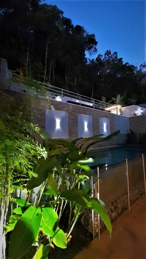 Casa de Condomínio à venda com 3 quartos, 360m² - Foto 5