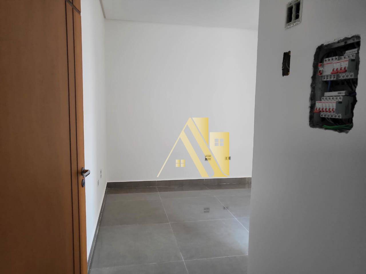 Apartamento à venda com 2 quartos, 40m² - Foto 3