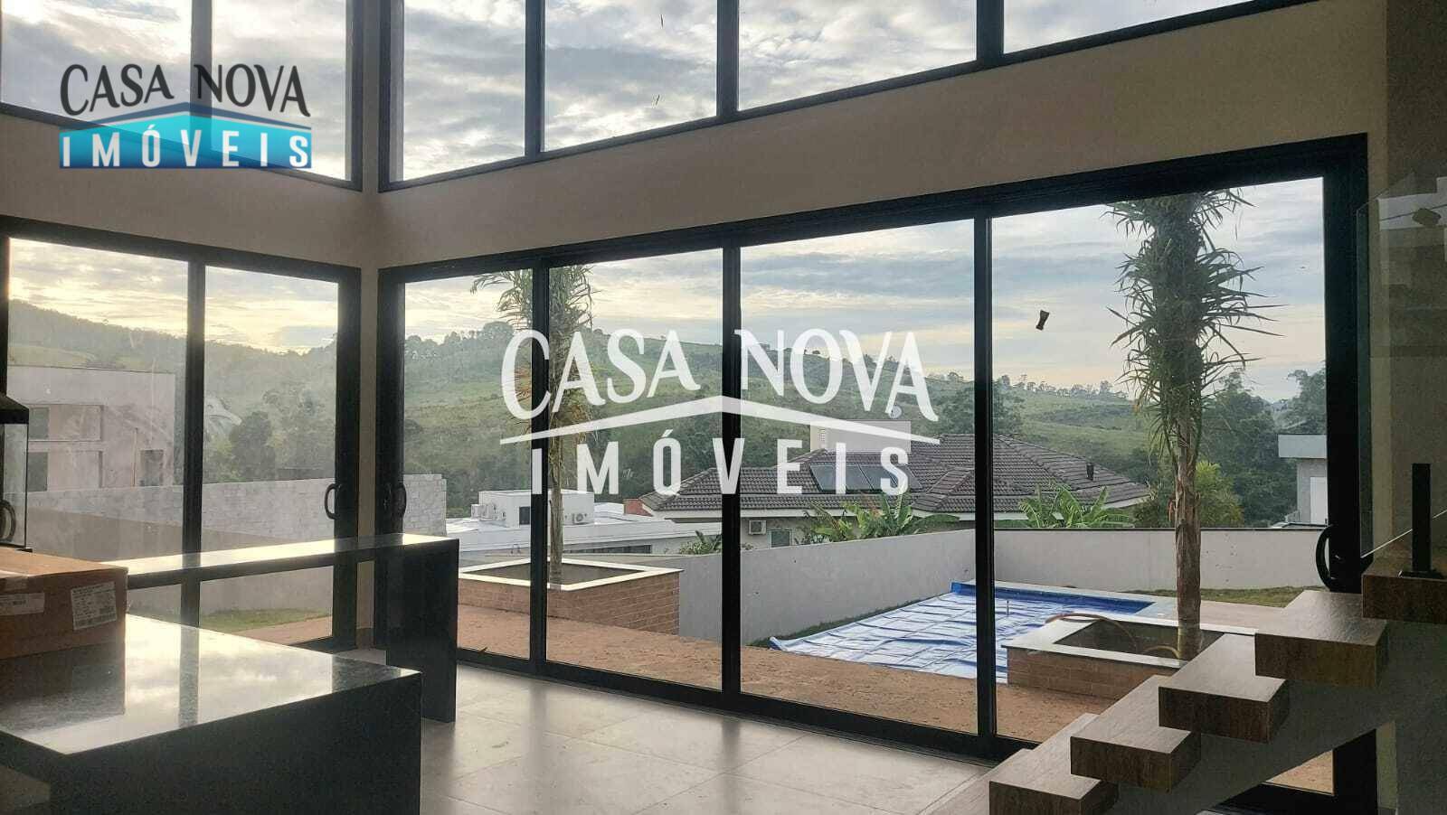 Casa de Condomínio à venda com 4 quartos, 320m² - Foto 11