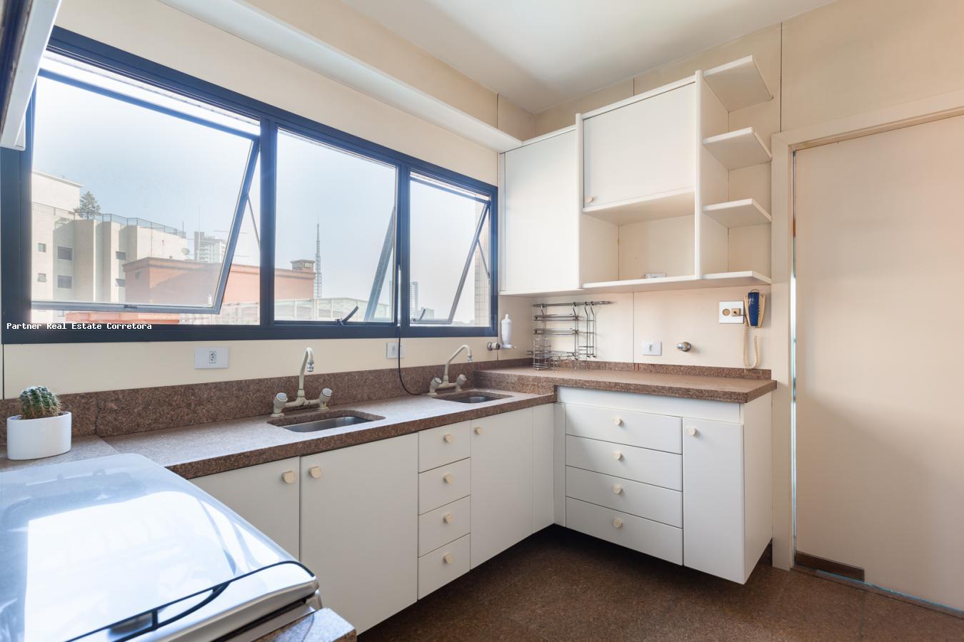 Apartamento à venda com 4 quartos, 202m² - Foto 49