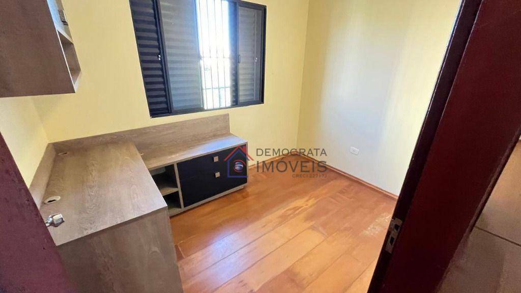 Sobrado à venda com 3 quartos, 181m² - Foto 17