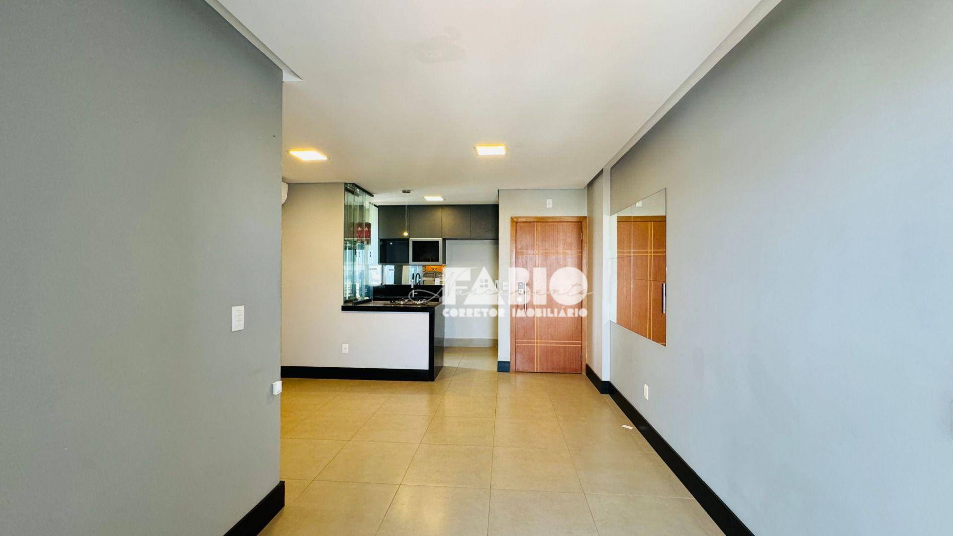 Apartamento à venda com 2 quartos, 65m² - Foto 4