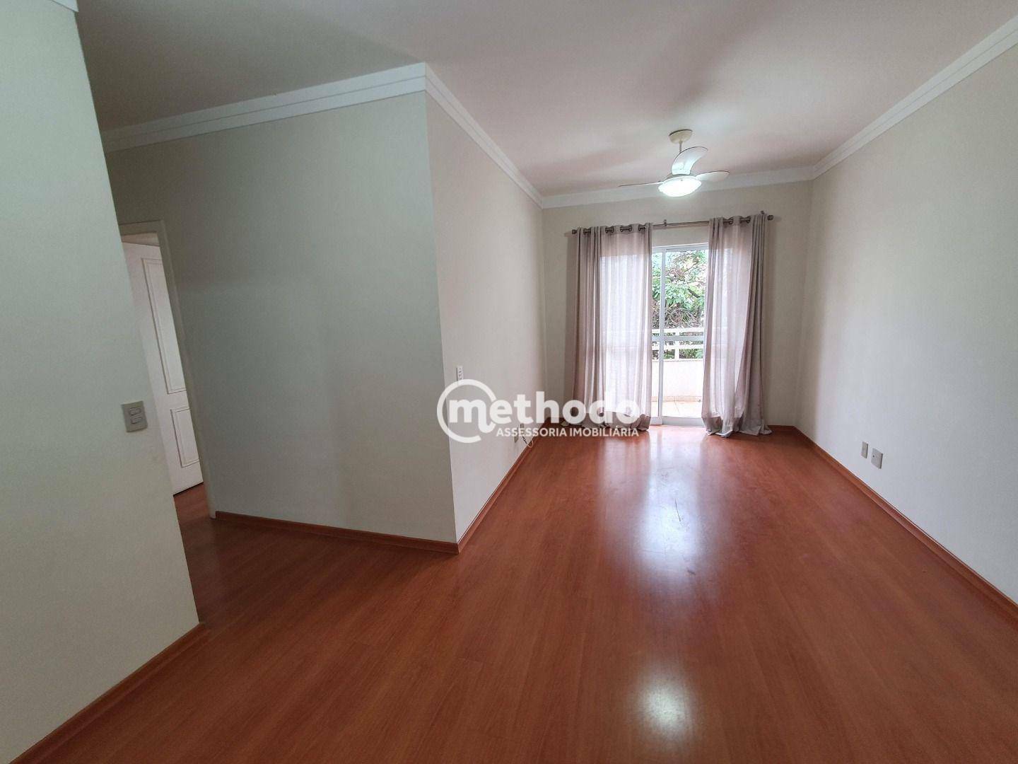 Apartamento à venda com 3 quartos, 76m² - Foto 2