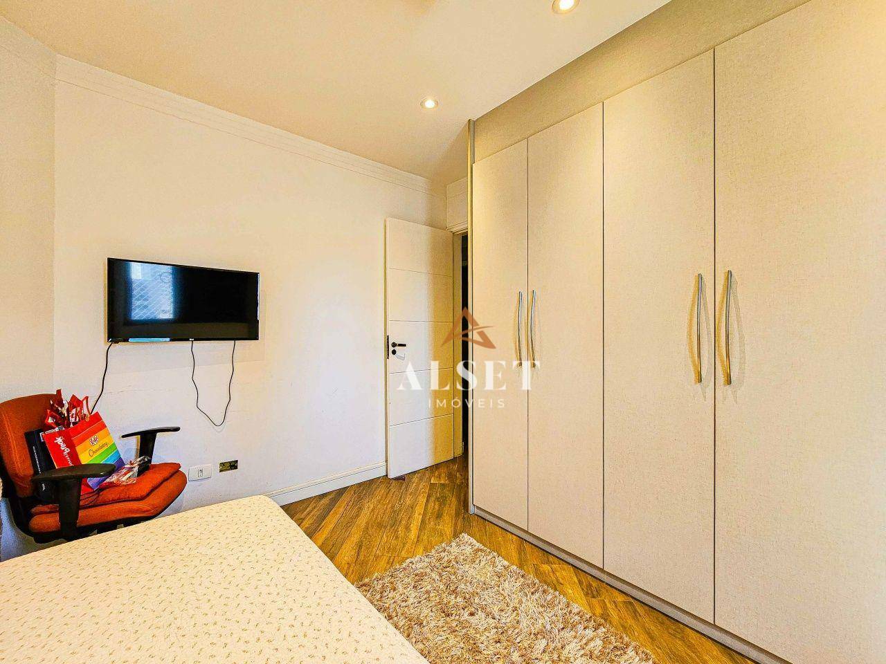 Apartamento à venda com 3 quartos, 103m² - Foto 29