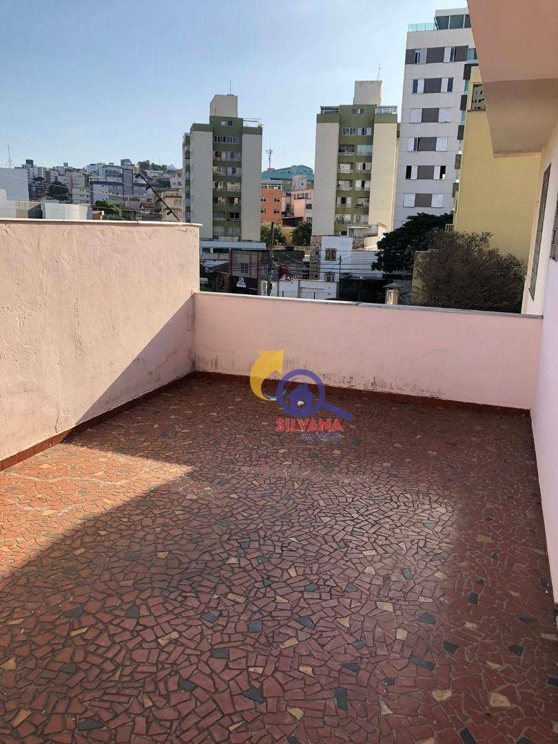 Casa para alugar com 4 quartos, 348m² - Foto 59