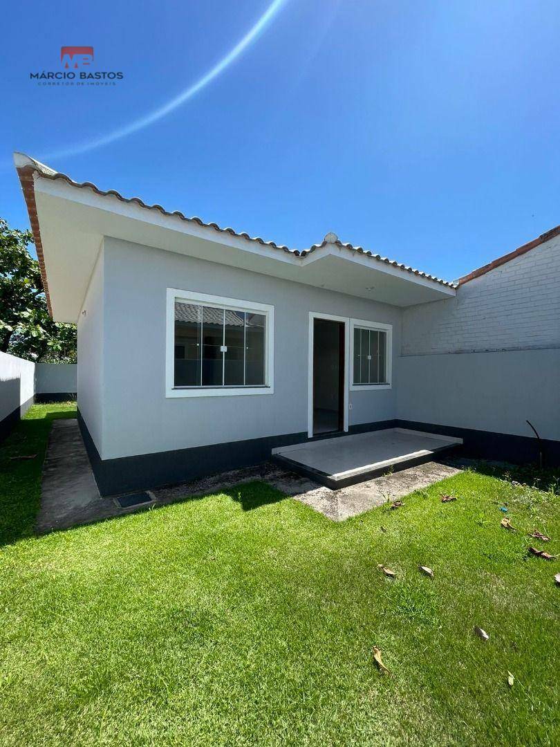 Casa à venda com 2 quartos, 1M2 - Foto 1