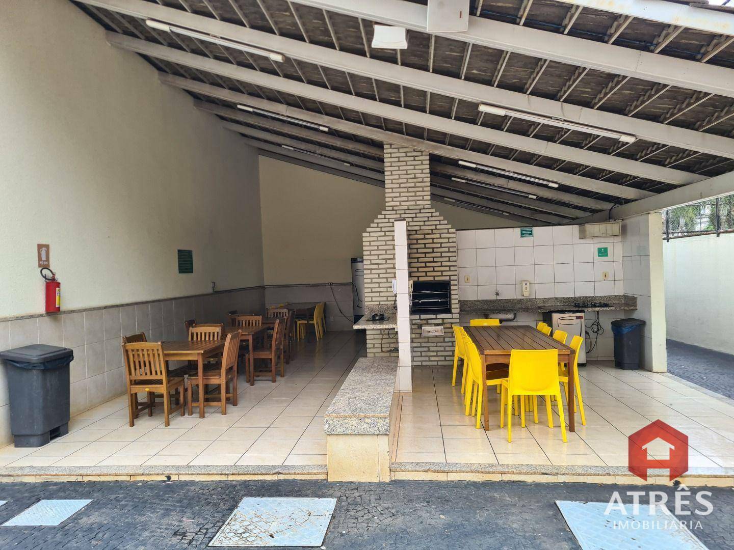 Apartamento para alugar com 2 quartos, 70m² - Foto 29