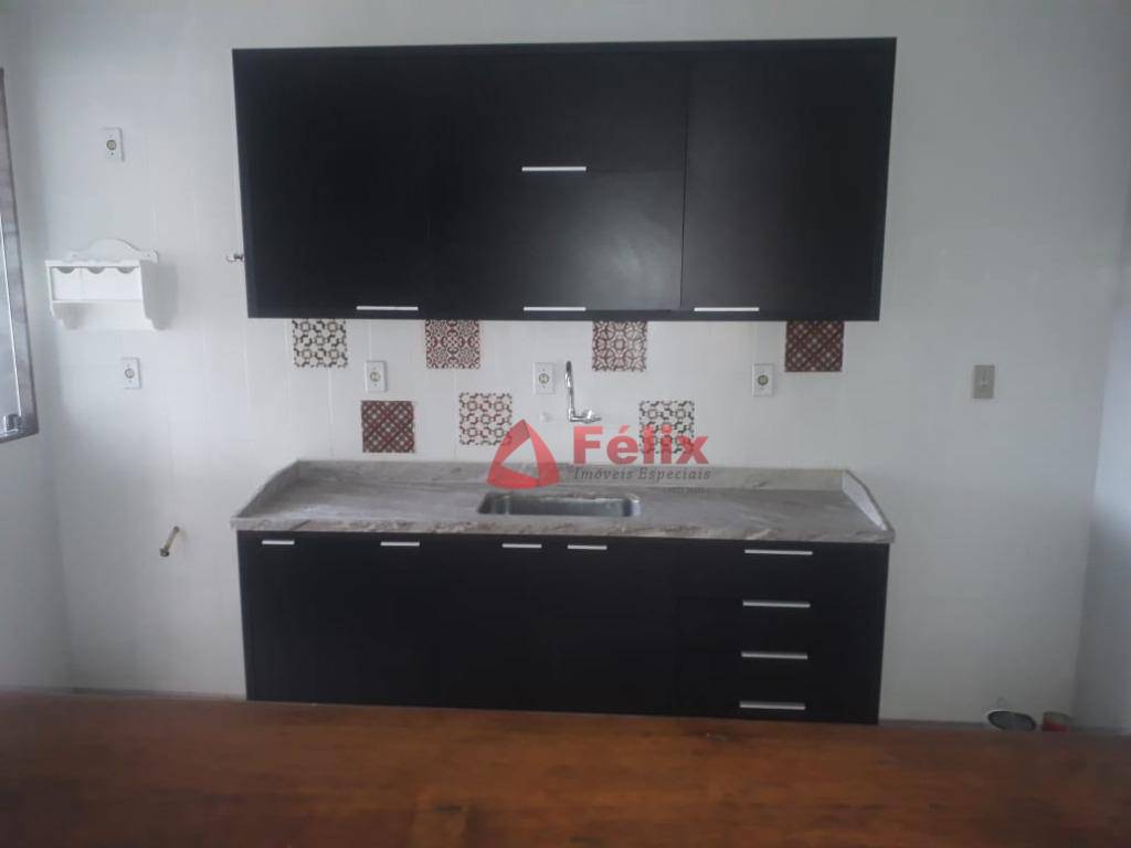 Apartamento à venda com 4 quartos, 140m² - Foto 21