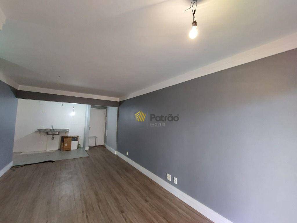 Apartamento à venda com 2 quartos, 70m² - Foto 24