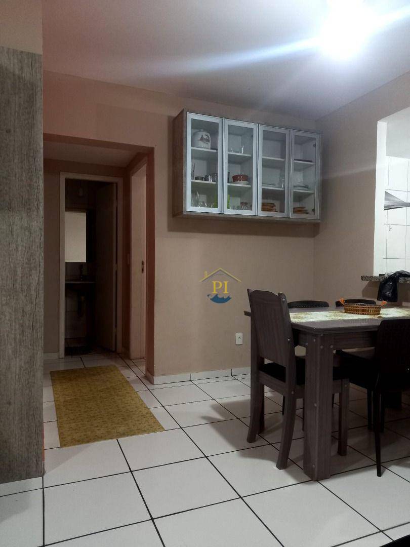 Apartamento para alugar com 2 quartos, 75m² - Foto 4