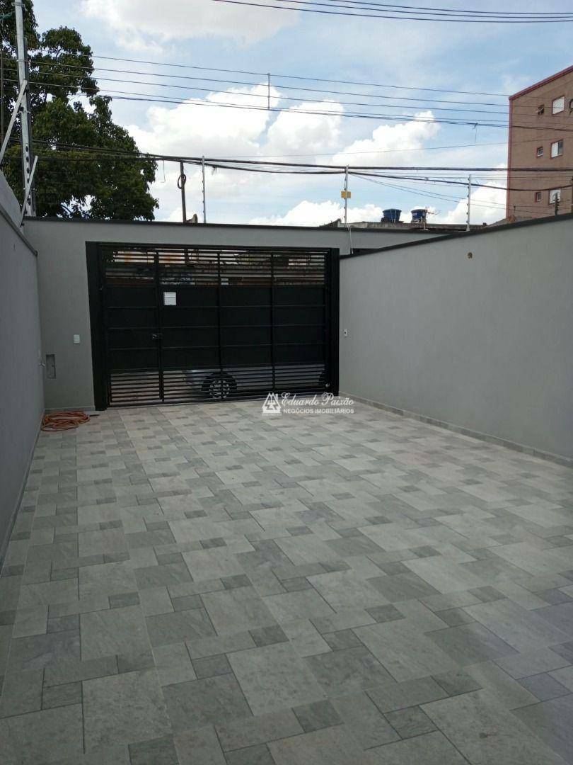 Sobrado à venda com 3 quartos, 110m² - Foto 2