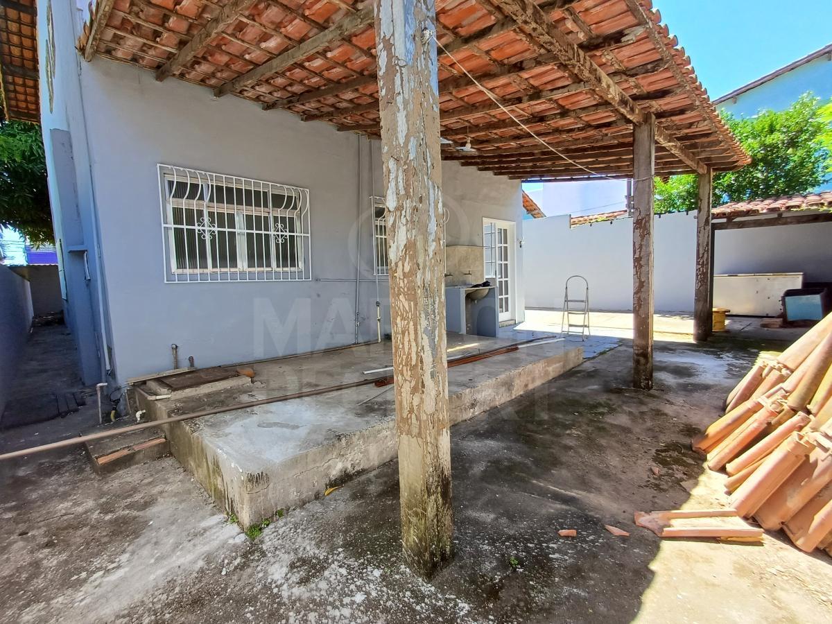 Casa à venda com 3 quartos, 240m² - Foto 5