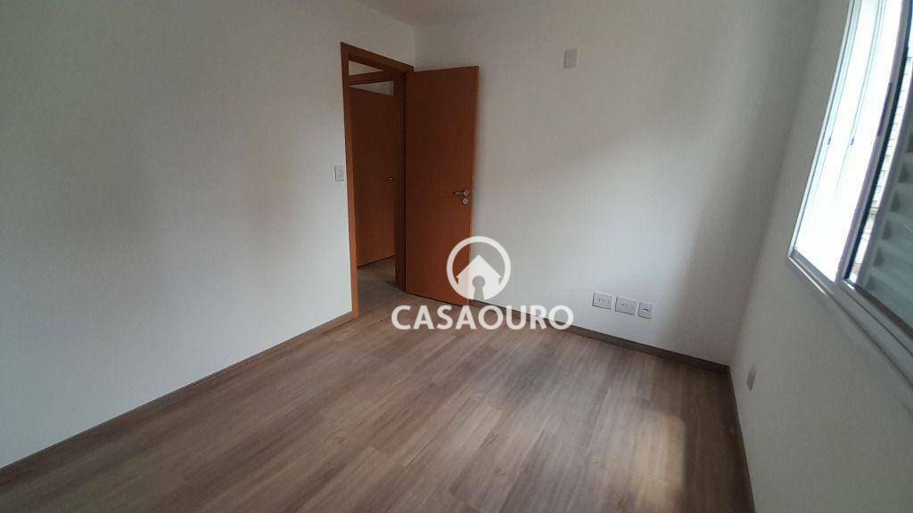 Apartamento à venda com 2 quartos, 62m² - Foto 15