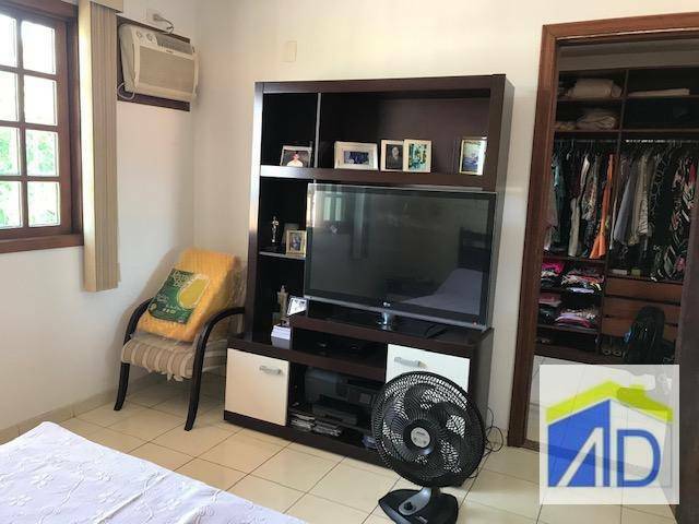 Casa de Condomínio à venda com 3 quartos, 320m² - Foto 41