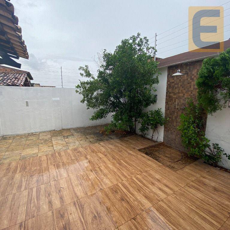 Casa, 3 quartos, 108 m² - Foto 2